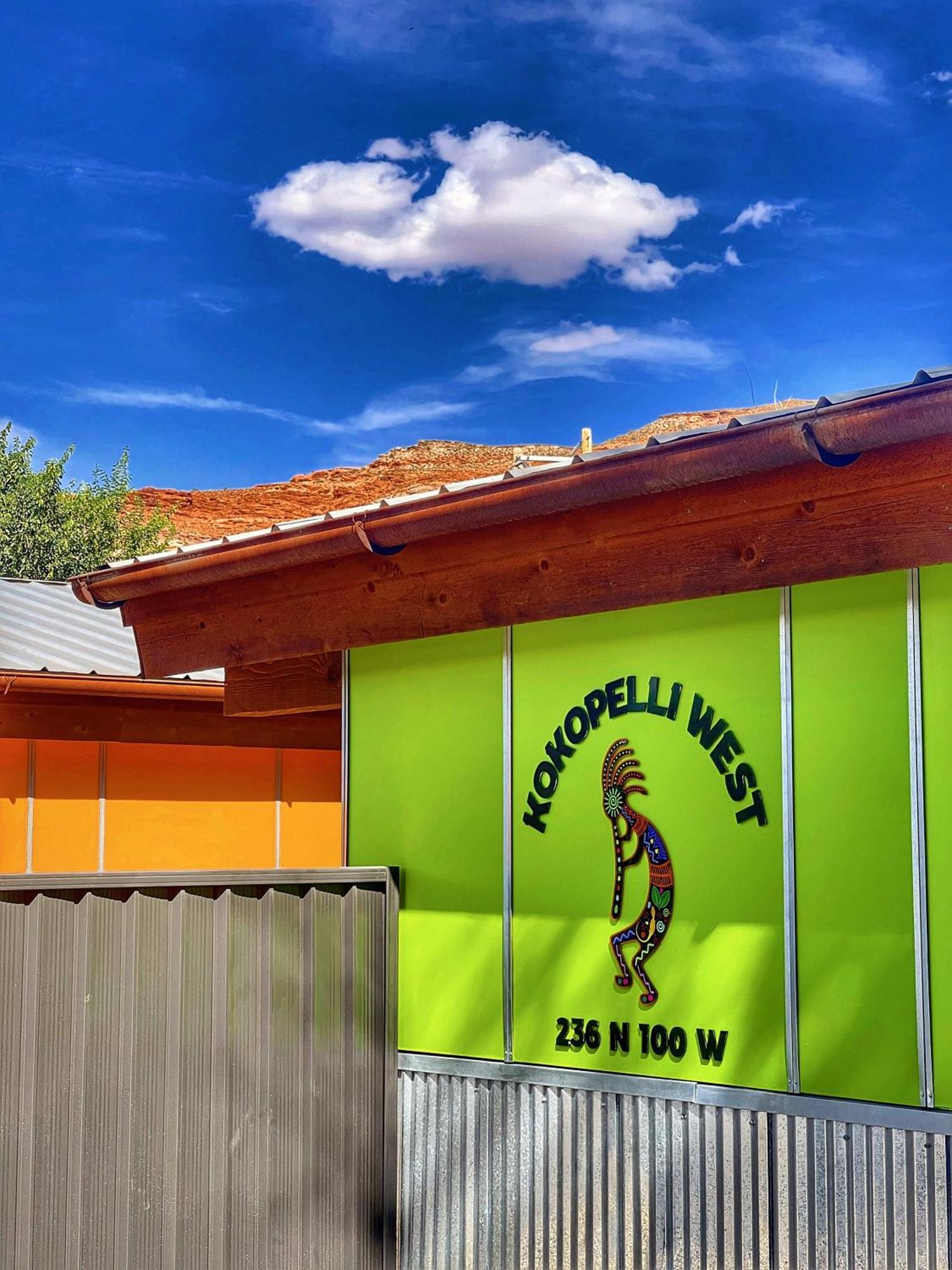 Downtown Kokopelli West 4 - Newly Remodeled Stylish Studio Moab Bagian luar foto